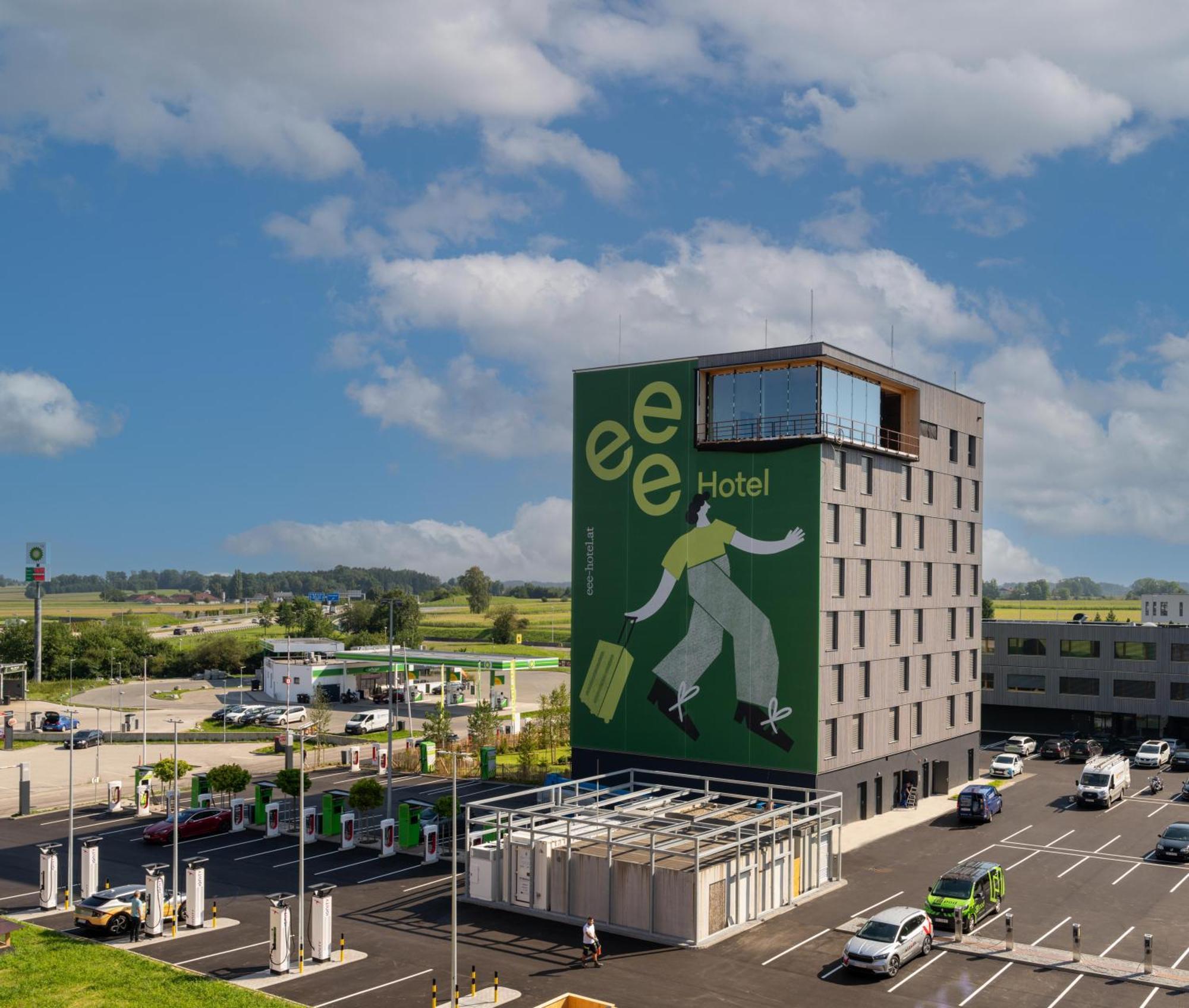 Eee Hotel Eberstalzell מראה חיצוני תמונה